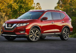 Nissan Rogue Front Side